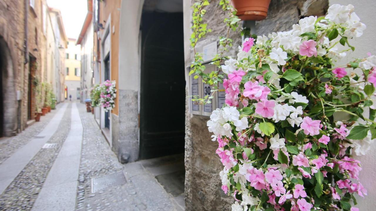 Italianway - Vitani 30 Como Exteriör bild